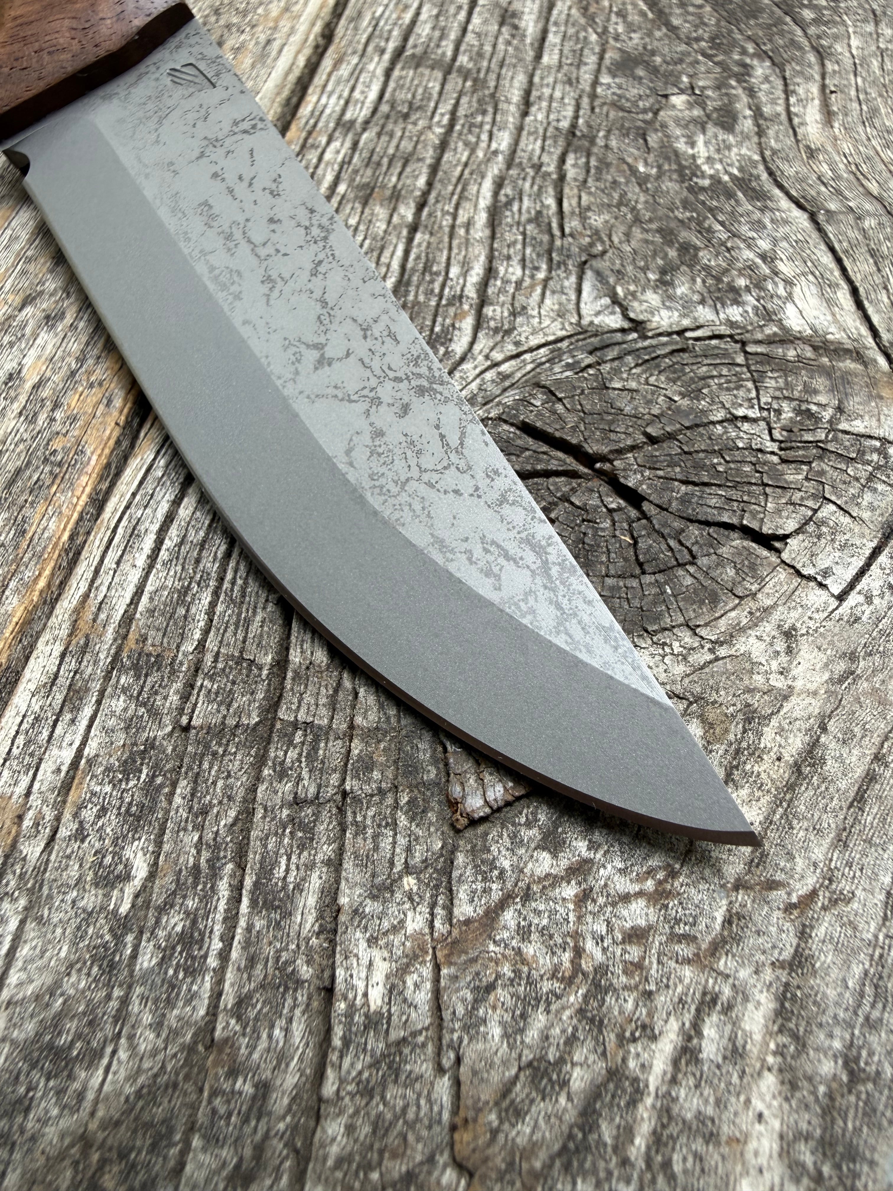 Valence Bushcrafter — Figured Walnut & Brass