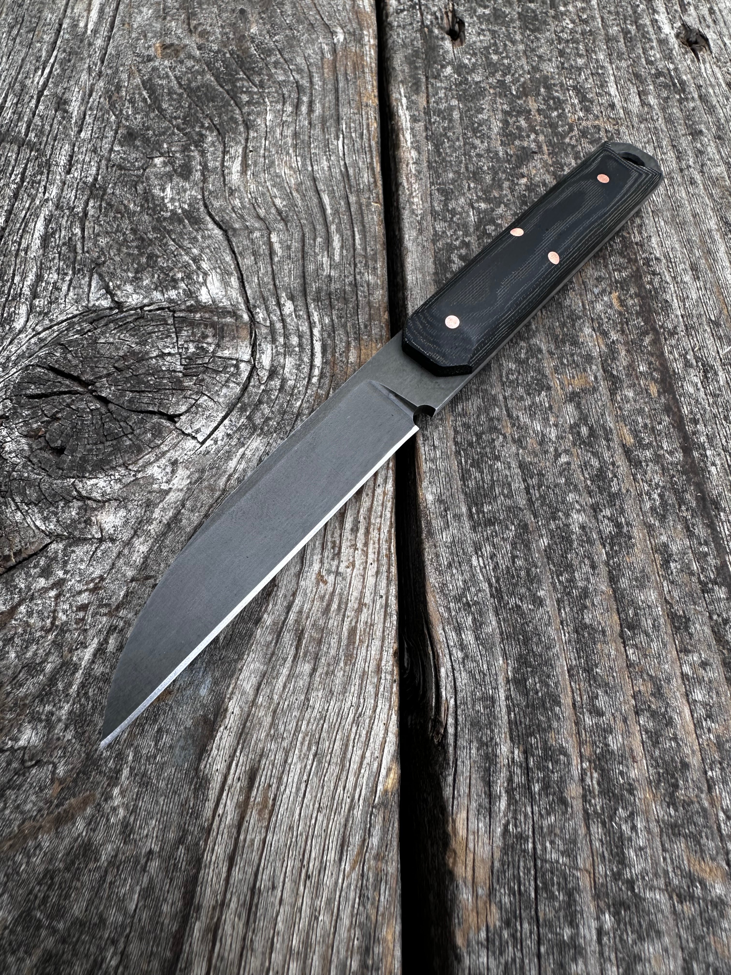 Coyote Wharncliffe — Micarta & Copper