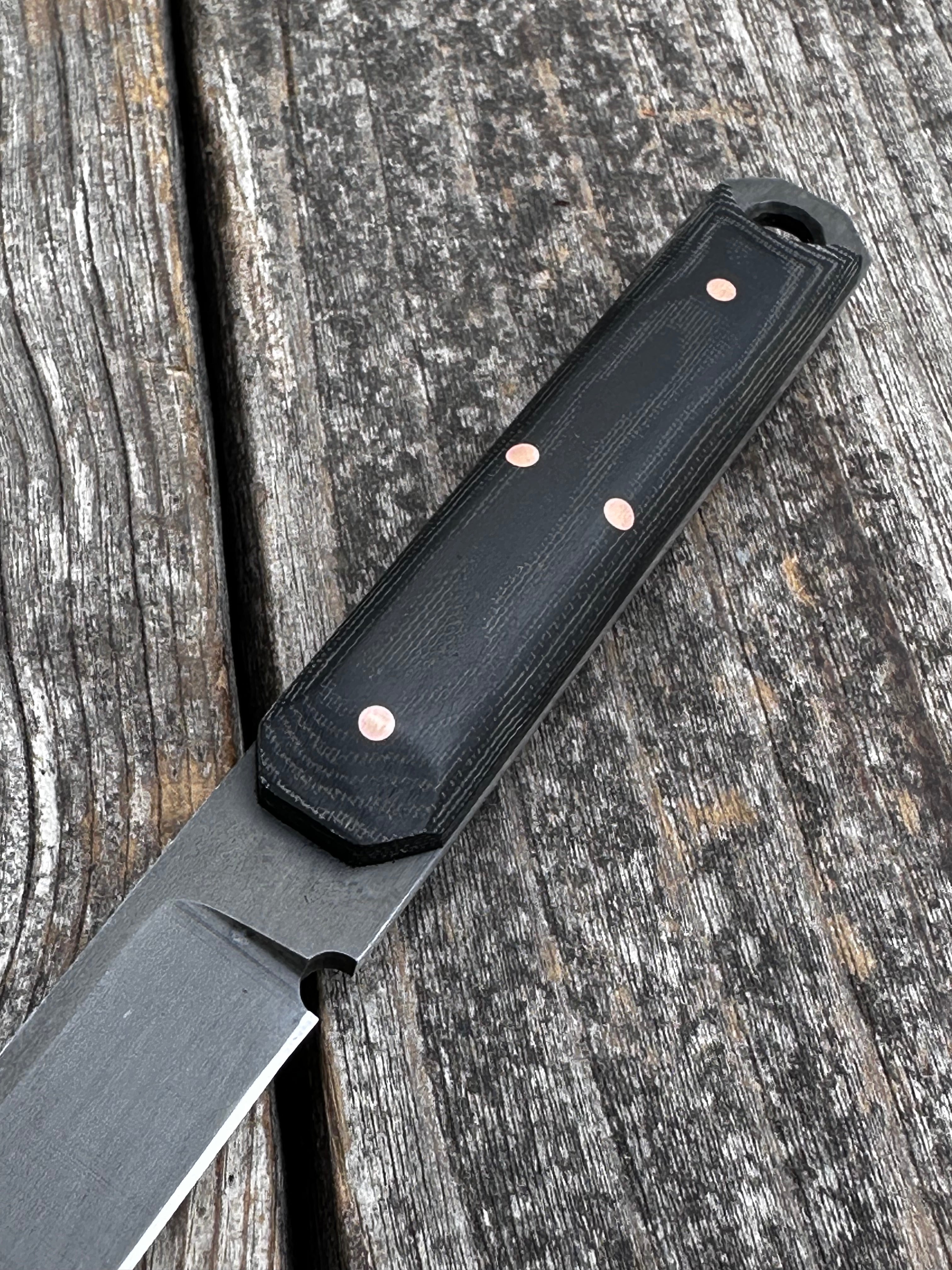 Coyote Wharncliffe — Micarta & Copper