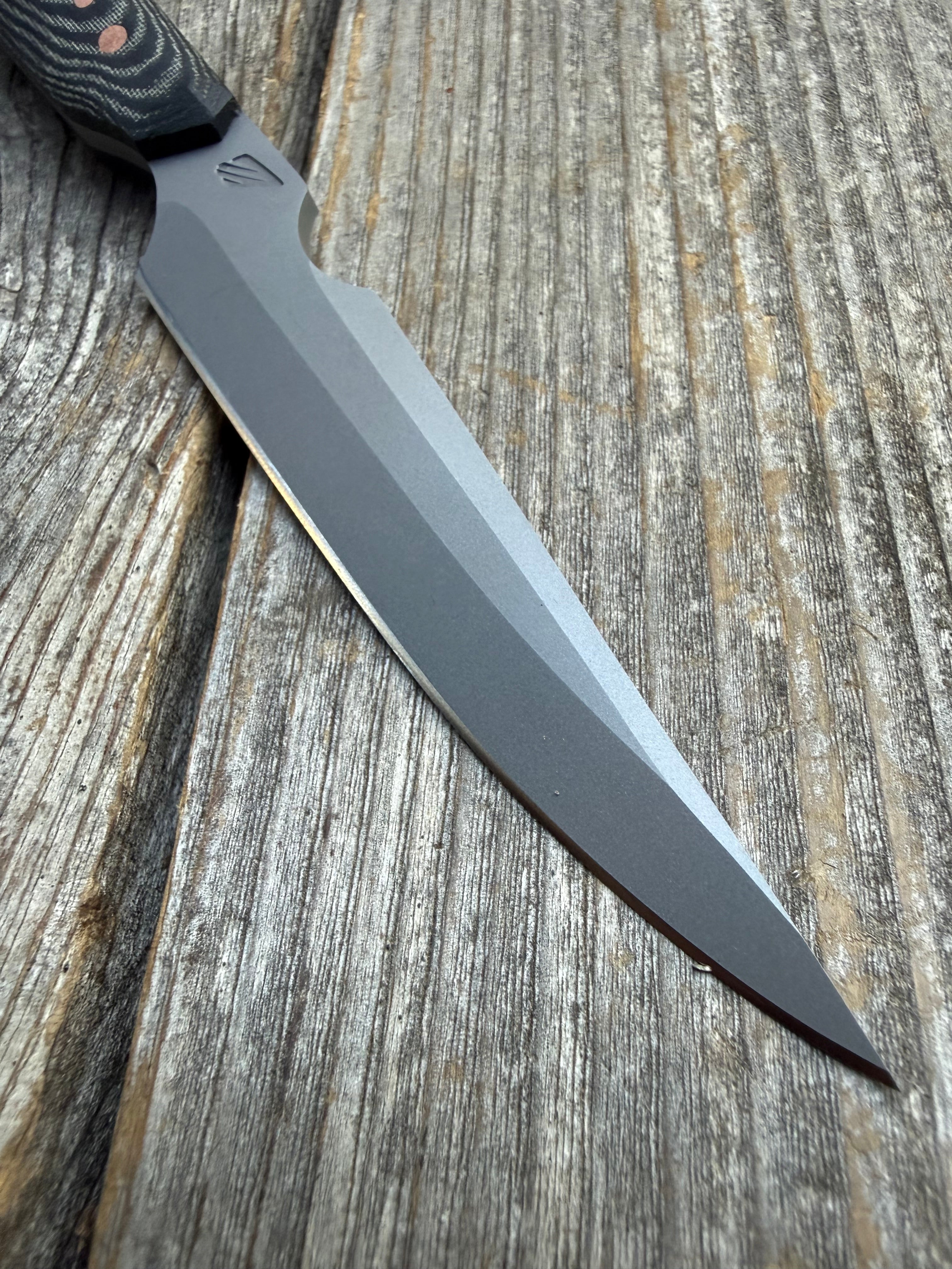 Finger-Loop Quille Pocket-EDC knife — Linen Micarta & copper