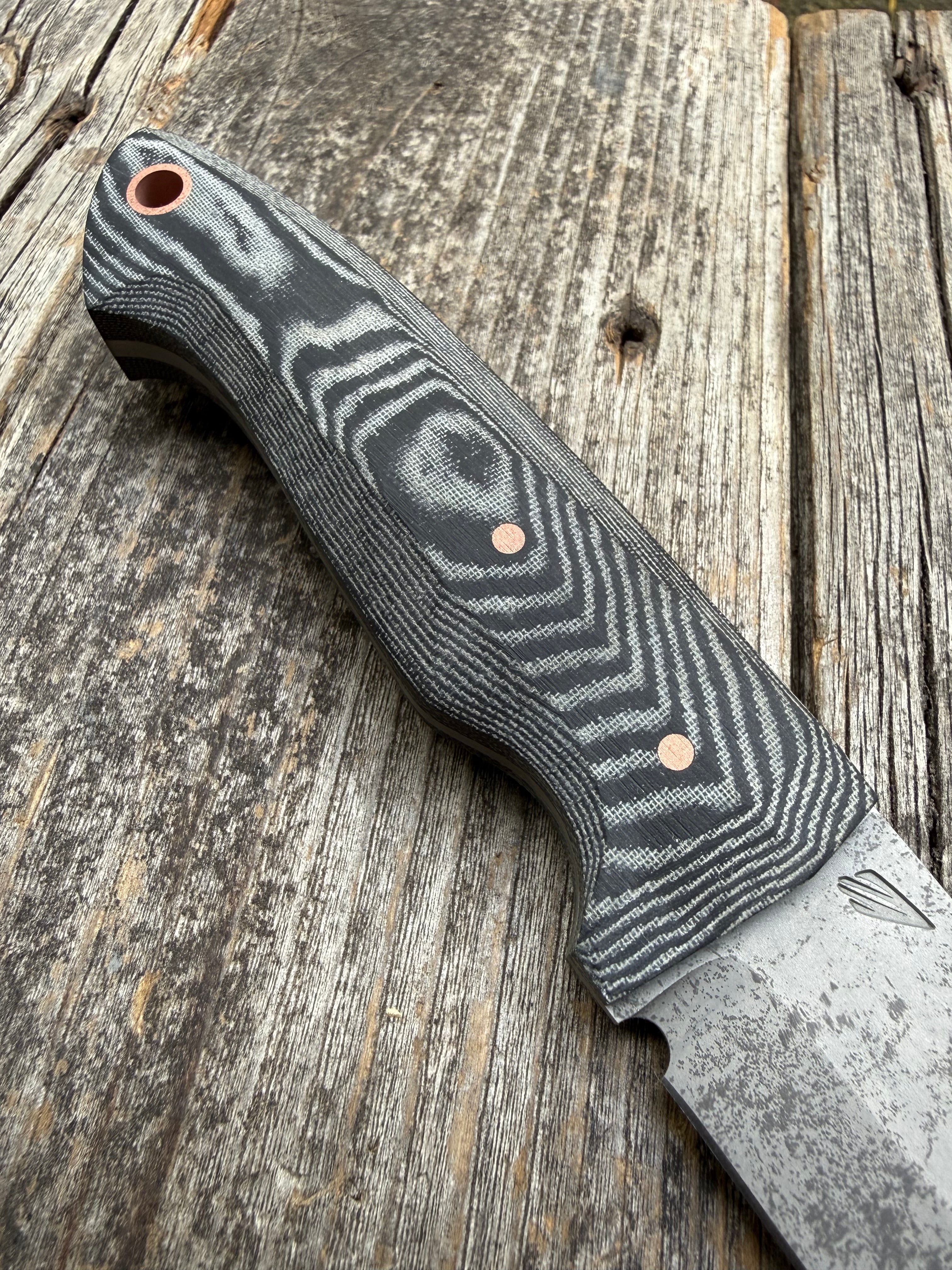 Valence Bushcrafter — Linen Micarta & Copper