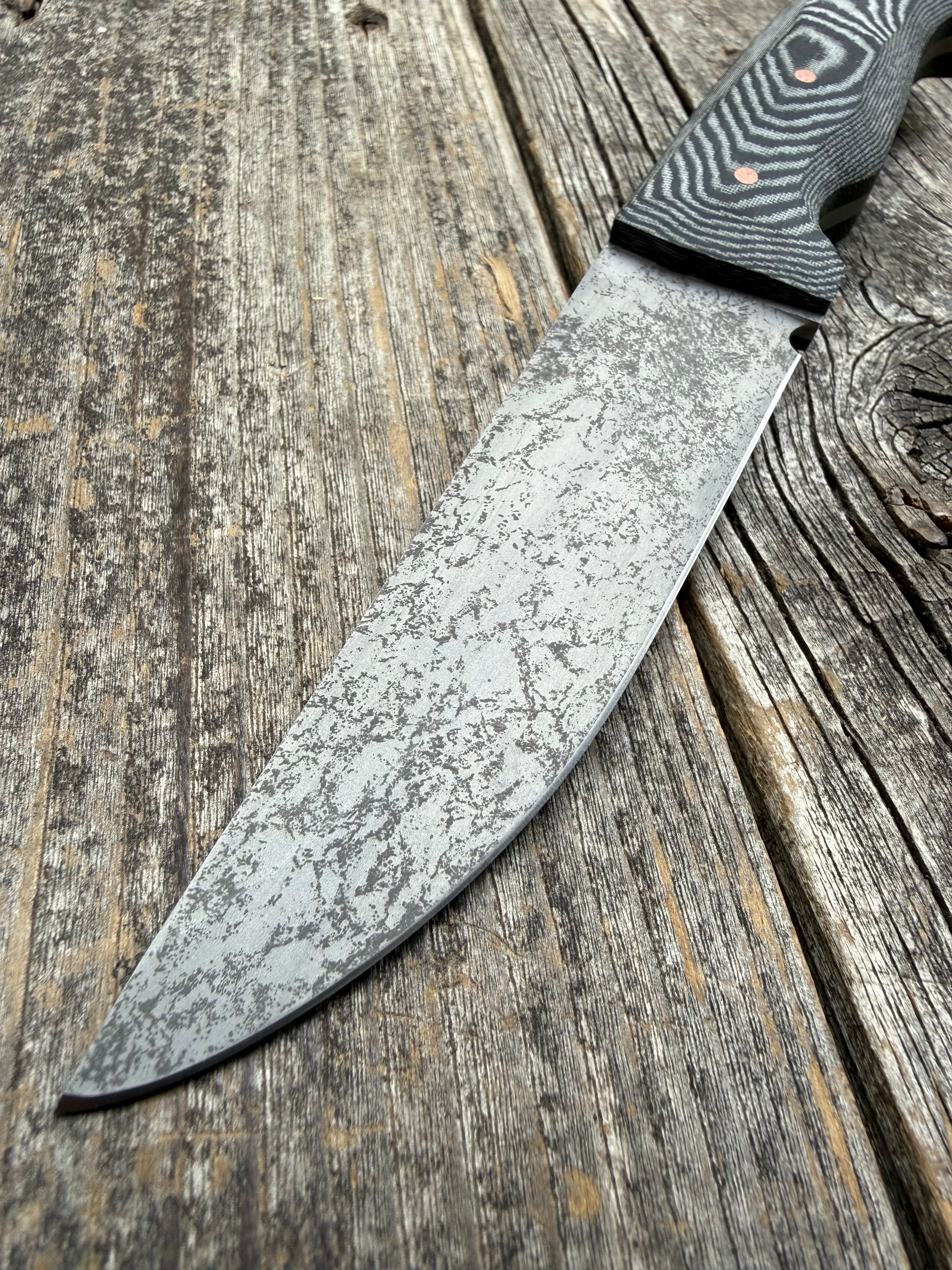 Valence Bushcrafter — Linen Micarta & Copper