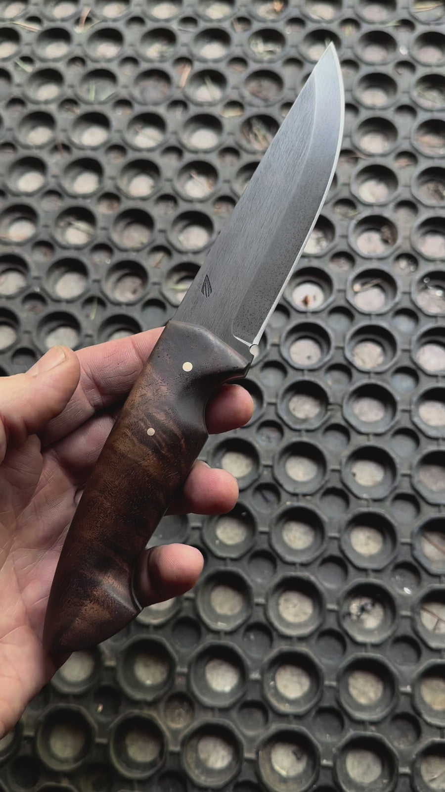 Valence Bushcrafter — Walnut burl & Copper