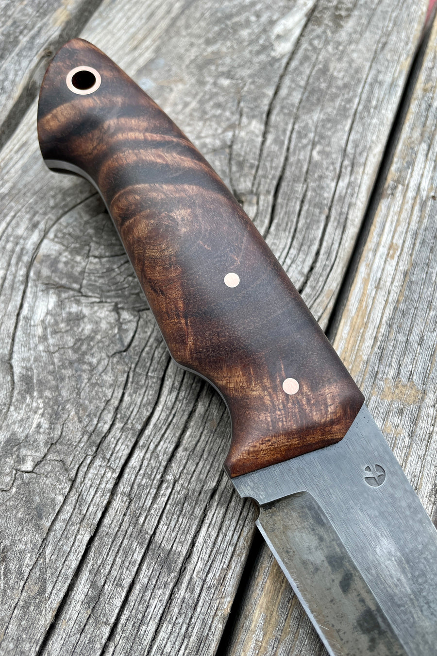 Valence Bushcrafter — Walnut burl & Copper